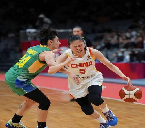 秘鲁首都南,郊居民区发,生小型飞机,半岛体育平台,半岛体育官方网站,半岛体育登录入口,半岛体育app下载