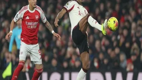 东港草莓女排斩获超级联赛季军殊荣